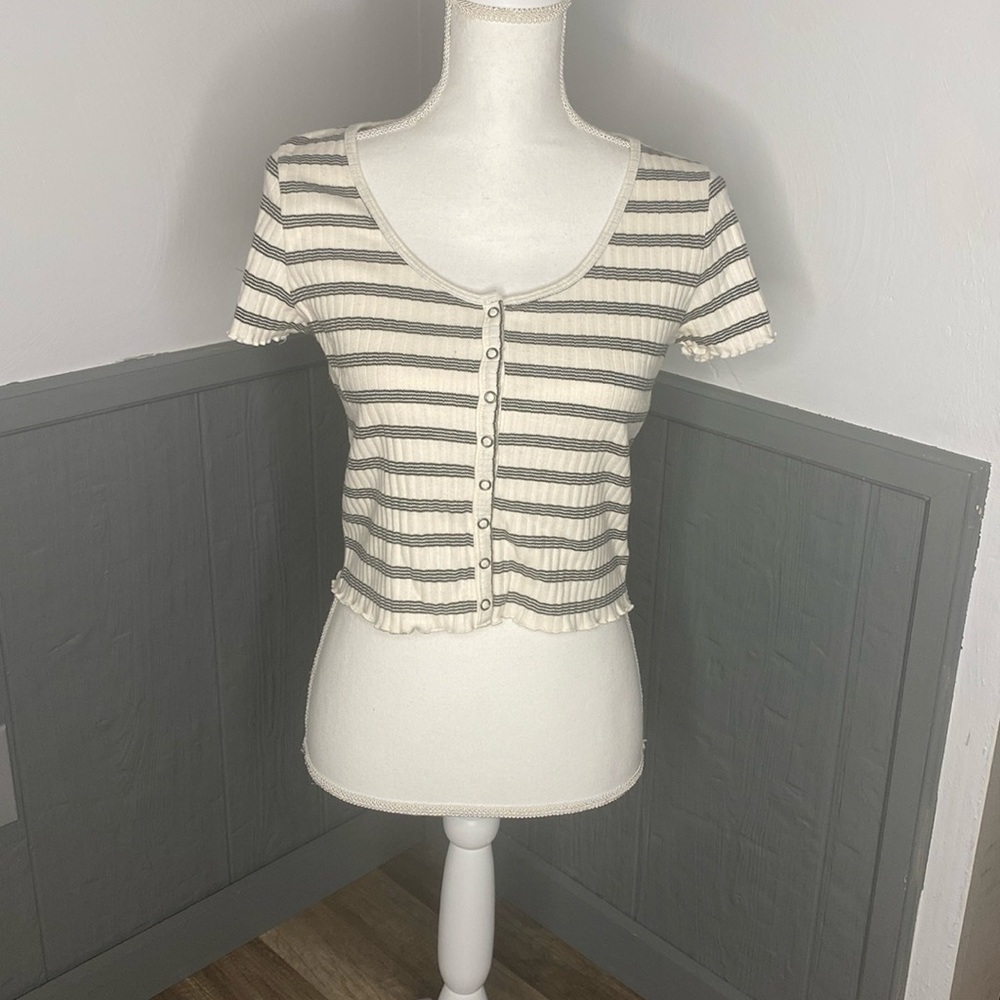 Medium American Eagle Top